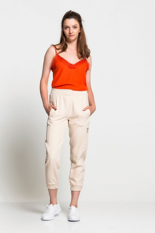 Picture of Woman Beige Pocket Detailed Cargo Trousers