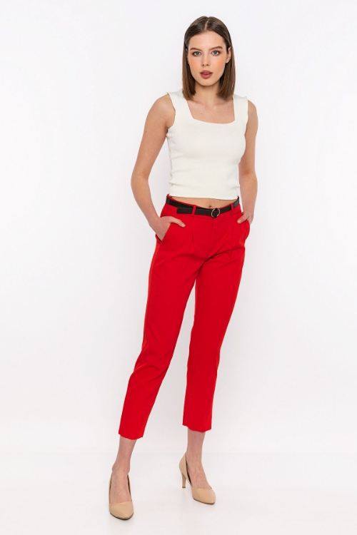 Kadın Kırmızı Dar Paça Kemer Detayli Yüksek Bel Pantolon resmi