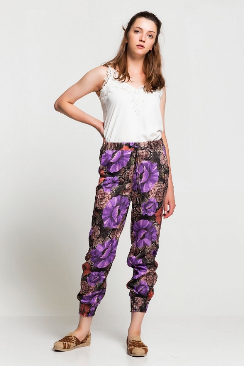 Picture of Woman Lilac Patterned Trousers