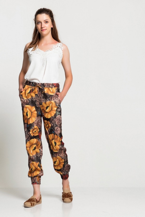 Picture of Patterned Trousers