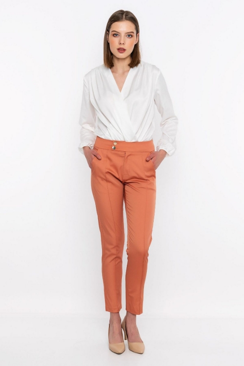 Kadın Tarçın Düğme Detaylı Klasik Kesim Pantolon resmi