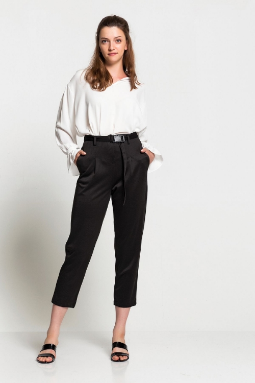 Picture of Woman Black Zipper Detailed Tight Trousers