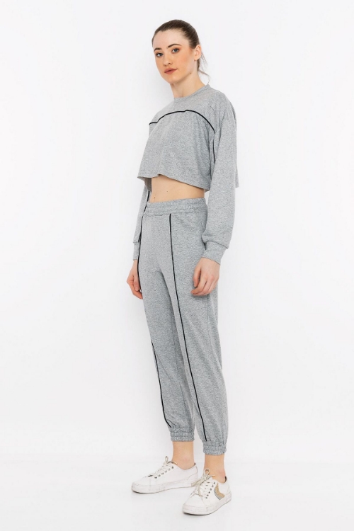 Picture of Woman Grey Two Thread Sport Sport wear Tracksuit Suit