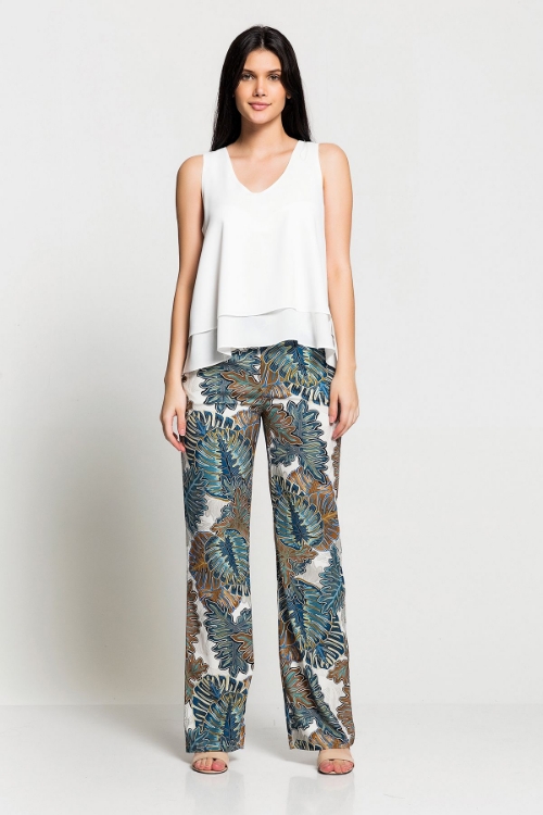 Picture of Woman Ecru Sleevless Chiffon Blouse