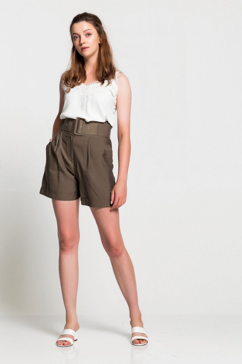 Picture of Woman Khaki Belted Linen Sort