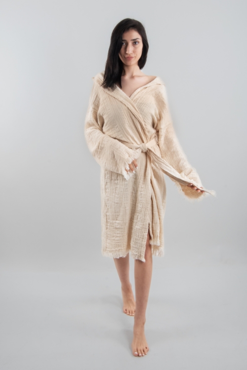 Kadın Krem Kapüşonlu Beachwear %100 Pamuklu Desensiz Müslin Kimono resmi