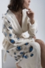 Kadın Krem Kapüşonlu Beachwear Midi %100 Pamuklu Göz Desen Kimono resmi