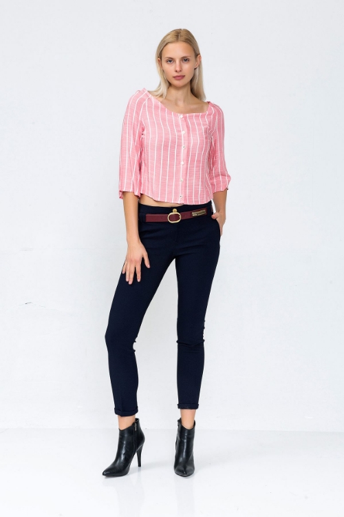 Picture of Woman Pink Buttoned Blouse