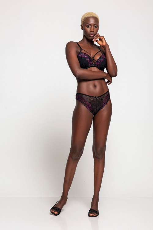Kadın Siyah - Fuşya Push Up İpli Full Destekli Sütyen Takım resmi