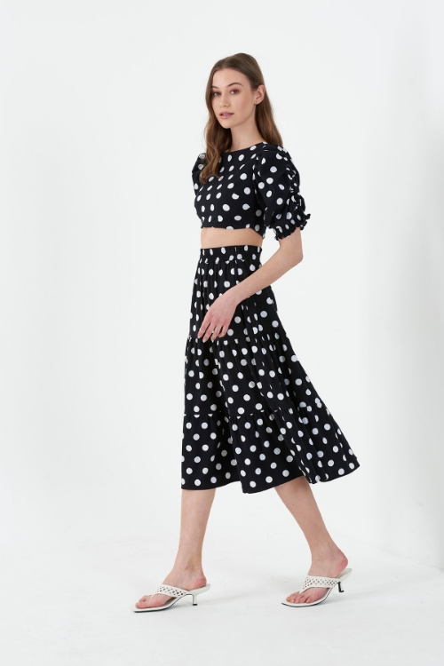 Picture of Woman Black Black Polka Dot Midi Skirt