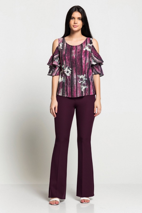 Picture of Woman Fuchsia shoulders Light Blouse