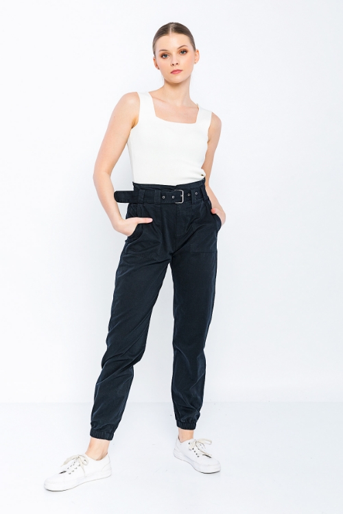 Picture of Woman Black side with pockets Belted casual Trousers