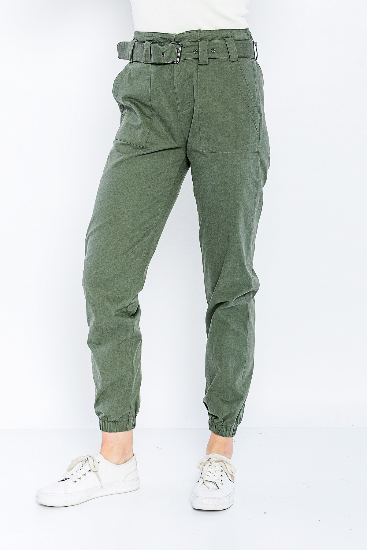 Picture of Woman Khaki side with pockets Belted casual Trousers