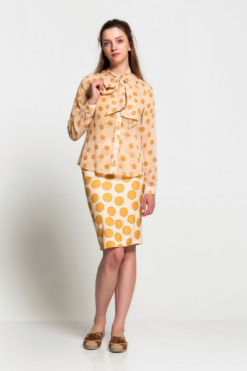 Picture of Woman Yellow Polka Dot Shirt