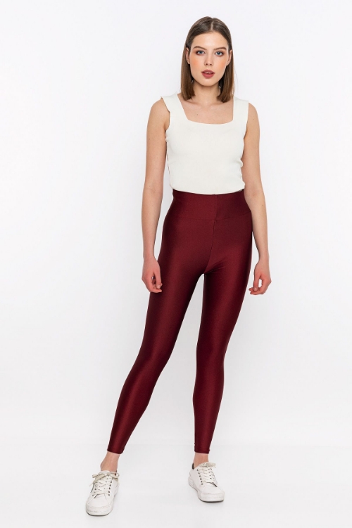 Picture of Woman Bordeux Maroon Sport Sport wear Tight