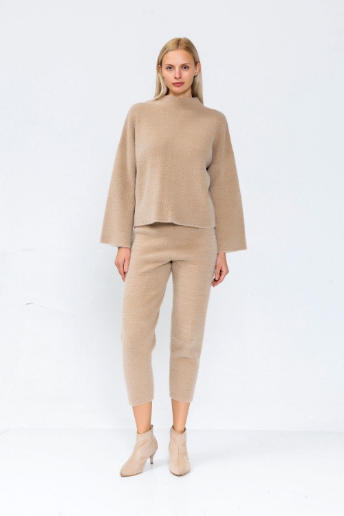 Picture of Woman Mink Knitwear Trousers